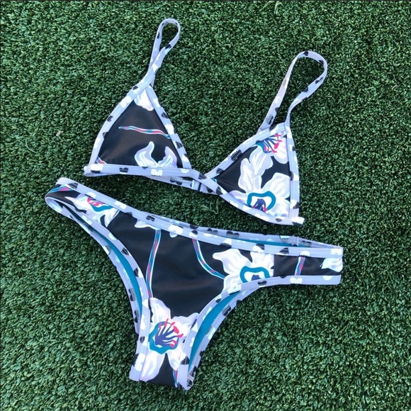 Tavik Other - Tavik bikini!!